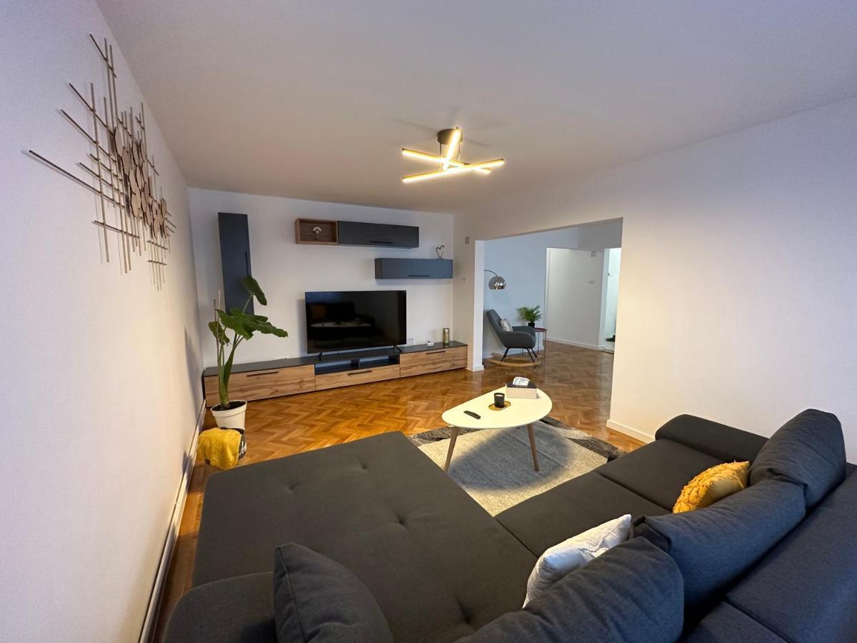 Esi Apartments #Central With Garage Тимишоара Экстерьер фото