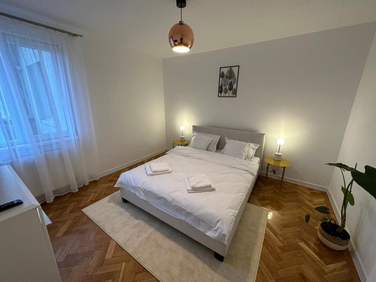 Esi Apartments #Central With Garage Тимишоара Экстерьер фото