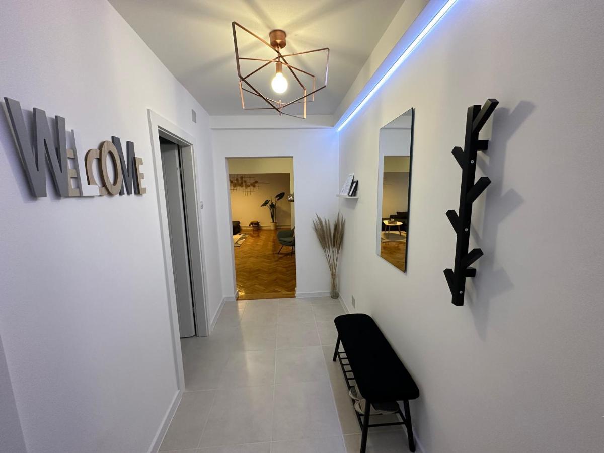 Esi Apartments #Central With Garage Тимишоара Экстерьер фото