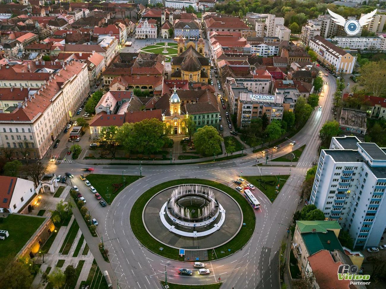 Esi Apartments #Central With Garage Тимишоара Экстерьер фото